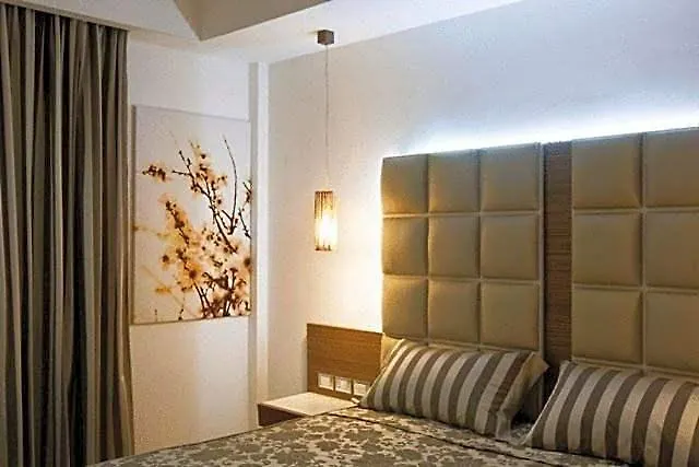 Hotel Oc 4*